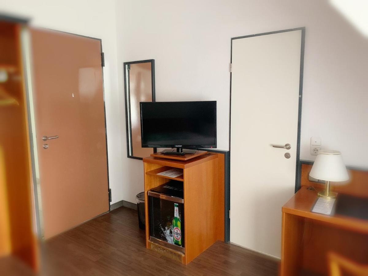Hotel Birkenwerder Esterno foto