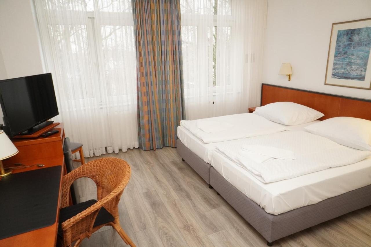 Hotel Birkenwerder Esterno foto