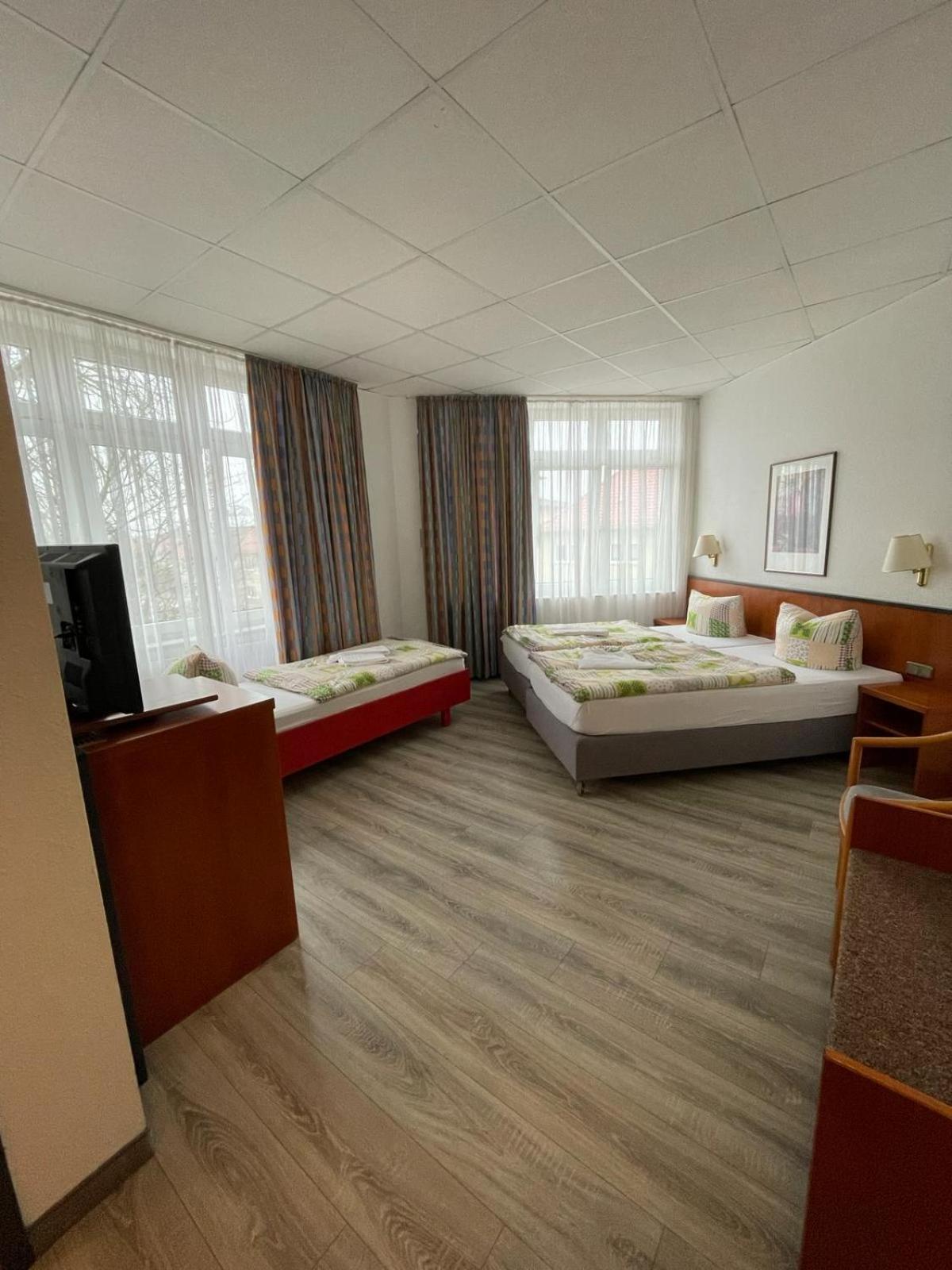 Hotel Birkenwerder Esterno foto